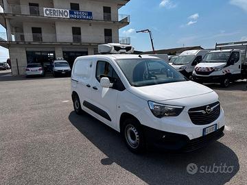 Opel combo frigorifero