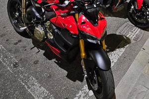Ducati Streetfighter v4s 2023