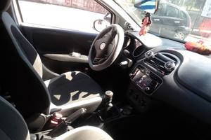 Adatta a neopatentati molto bella economiPunto Evo