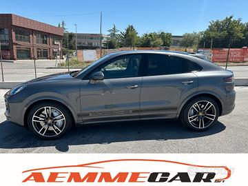 Porsche Cayenne Coupé 4.0 V8 Turbo