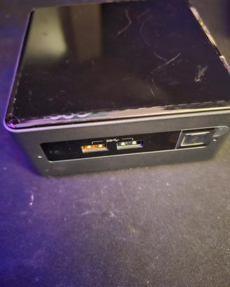 Intel nuc  leggere descrizione!!!