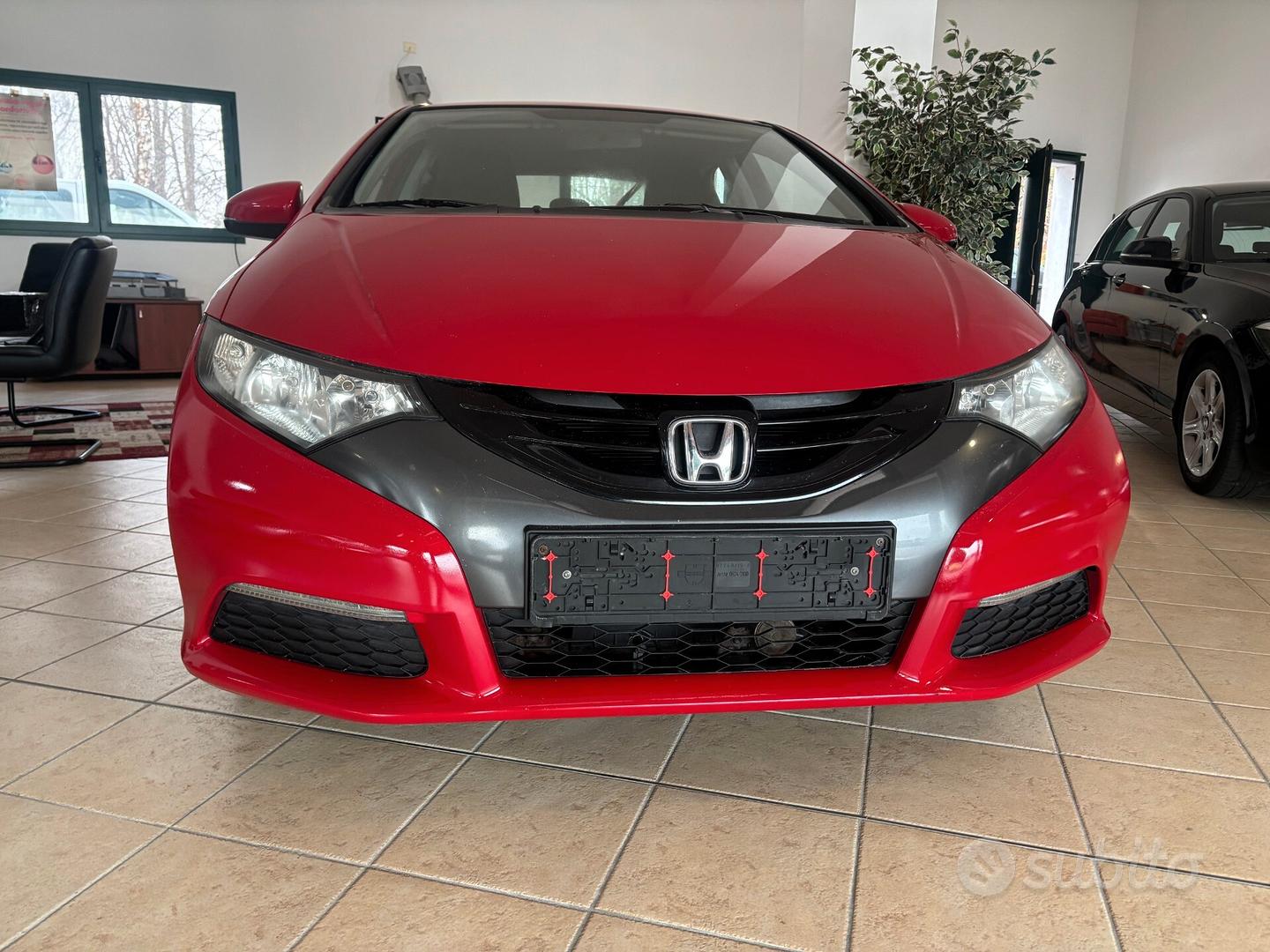 Honda Civic 2013 photo 2