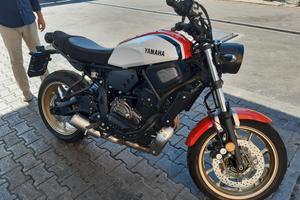 yamaha xsr700 