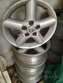 Vari Ricambi e cerchi lega 16 nissan xtrail t30