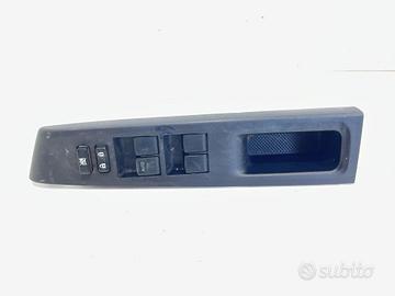 PULSANTIERA ALZAVETRO ANTERIORE SINISTRA TOYOTA Ya
