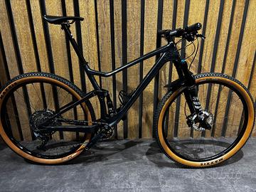 MTB FULL IN CARBONIO SCOTT SPARK TEAM  L 2021