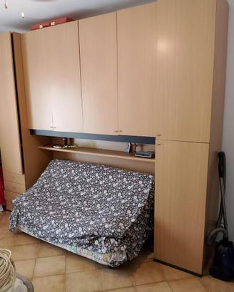 Divano letto matrimoniale