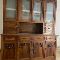 Mobile in legno massello