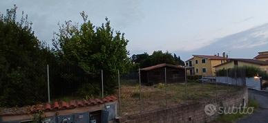 Immobile con giardino zona Olgiata