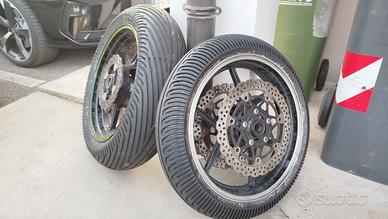 Cerchi e gomme Rain zx6r
