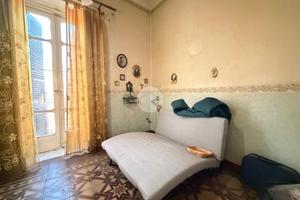 MONOLOCALE A AFRAGOLA