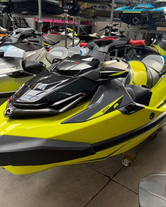 Sea-Doo RXT 300 hp