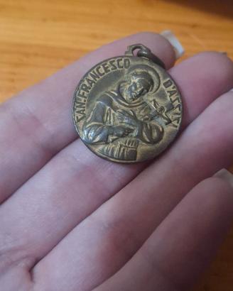 Medaglia religiosa Santa Chiara e San Francesco