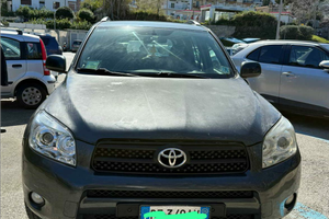 Toyota Rav4 2.2 diesel 12/2006