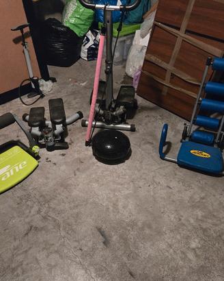 attrezzi da palestra x allenamento in casa