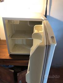 Frigorifero da campeggio di piccole dimensioni