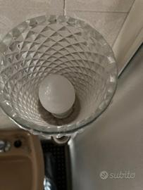 specchio e lampade bagno