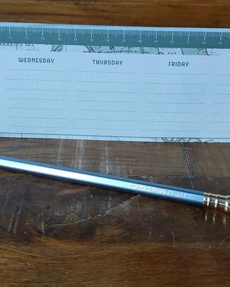 Matita Palomino Blackwing 602 + Agenda Legami