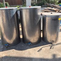 Pigiadiraspatrice serbatoi acciao inox vetroresina