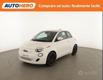 FIAT 500e JZ35462