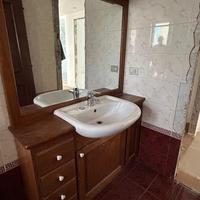 Mobile bagno con lavabo in legno massello