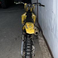 YAMAHA 250