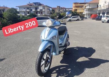 Piaggio liberty 200