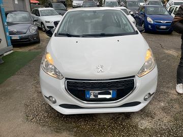 Peugeot 208 BlueHDi 100 S&S 5 porte Allure