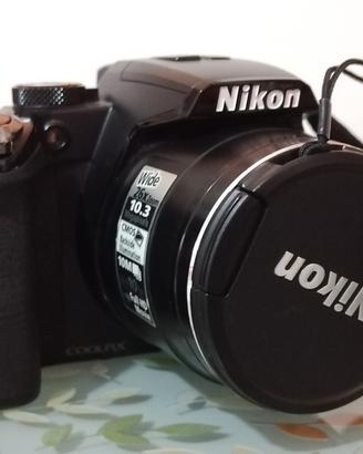 Macchina fotografica Nikon Coolpix P100