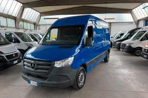 Mercedes Benz Sprinter 311 l2h2