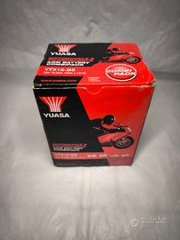 Batteria YUASA 12v 10.5Ah 180A