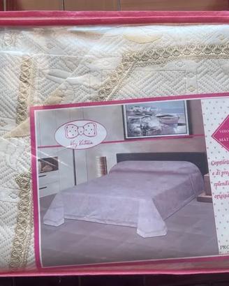 Vivy Victoria Copriletto in Matelassé - NUOVO