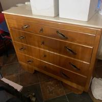 CASSETTONE TAVOLO E SEDIE