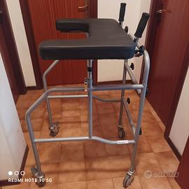 Deambulatore per anziani