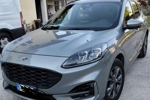 Ford kuga 2023