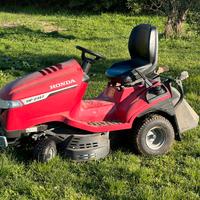 Trattorino tagliaerba Honda