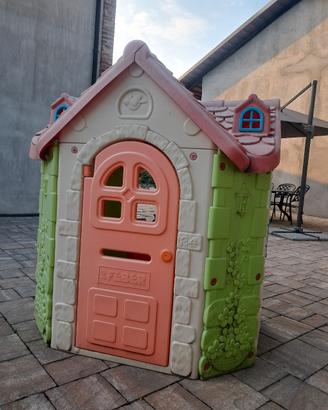 Casetta gioco Feber da giardino. 