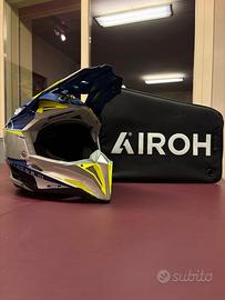 Casco Airoh Aviator  3 Push Blue