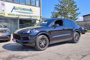 PORSCHE Cayenne 3.0 V6