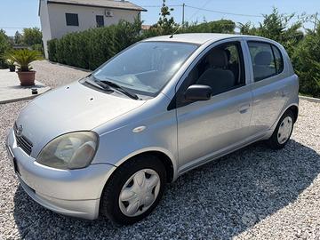 Toyota Yaris 1.0 16 v. Benzina Sol pass. compreso