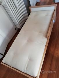 lettino IKEA con materasso futon