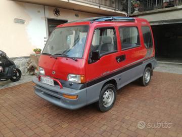 SUBARU LIBERO E12 4X4 6 POSTI