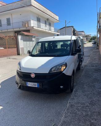 Fiat Doblo 5 posti 1.3mjt