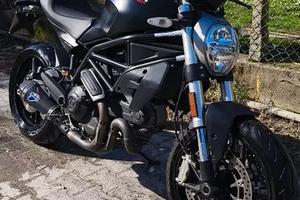 Ducati Monster 797
