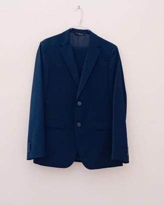 Completo elegante uomo