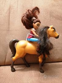 CAVALLO SPIRIT CON BAMBOLA LUCKY