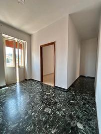 Ampio Appartamento - Via Trieste 2, Ossi