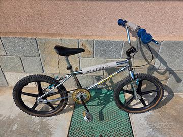 Bmx cromata, v brake, cerchi a razze