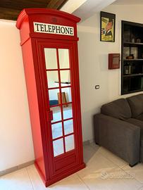 Cabina armadio telefonica inglese