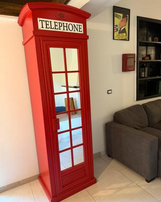 Cabina armadio telefonica inglese